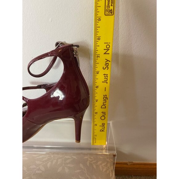 Marc Fisher Burgundy Patent Strappy Pointed Toe Pumps Ankle Strap Heels Size 8 - Picture 11 of 11